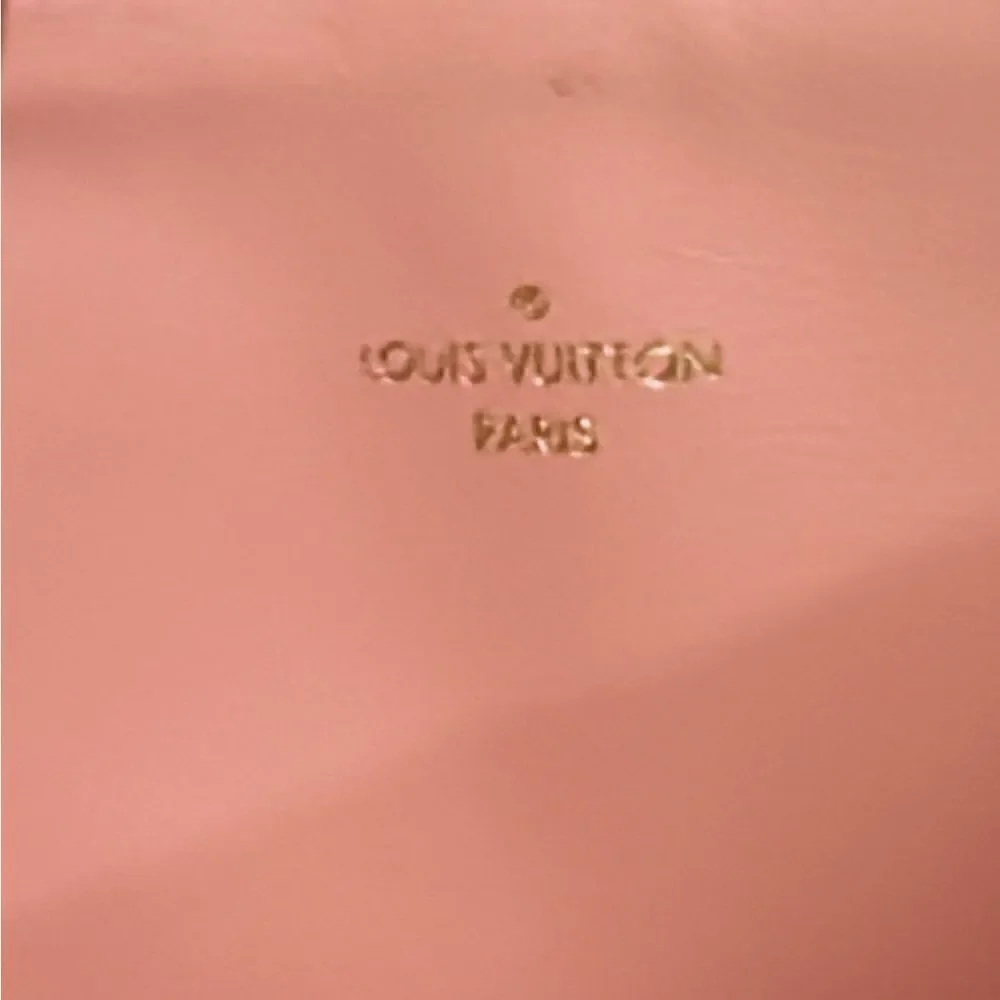 💯% Authentic Louis Vuitton Damier Azur Pouch✨ - Picture 6 of 7